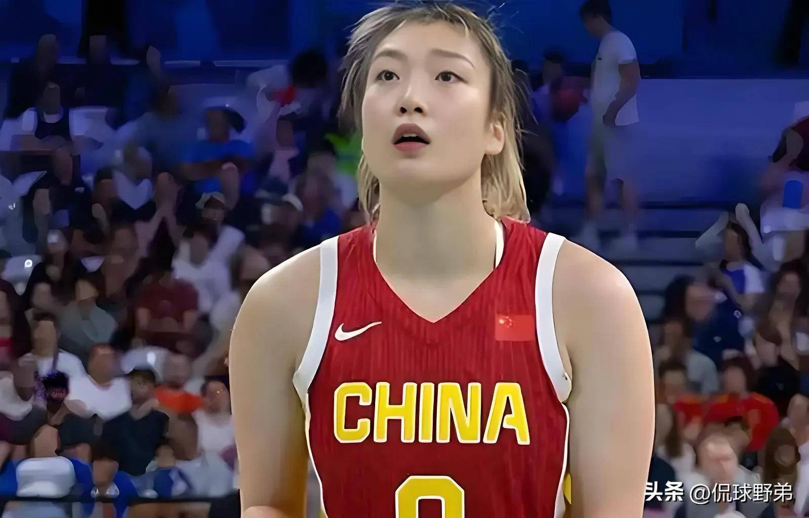 关于女篮最新消息！中国女篮训练照曝光，李梦定位江苏，等宫鲁鸣松口的信息